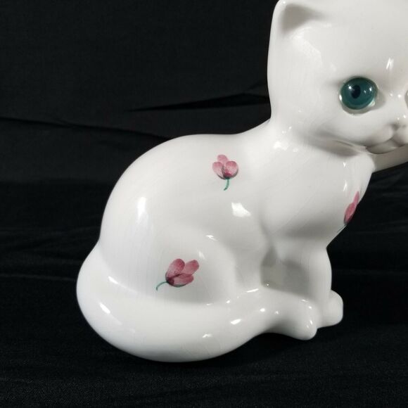 ELPA Alcobaca Porcelain White Cat Painted Flowers Blue Eye Portugal Paw on Eye - Picture 7 of 11